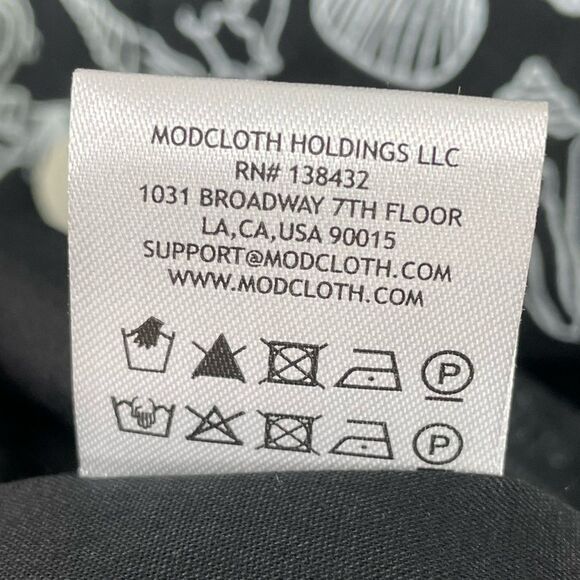 NWT ModCloth Seashore Spectacular Fit and Flare Black‎ Seashell Print Dress Sz 4 - Picture 7 of 9